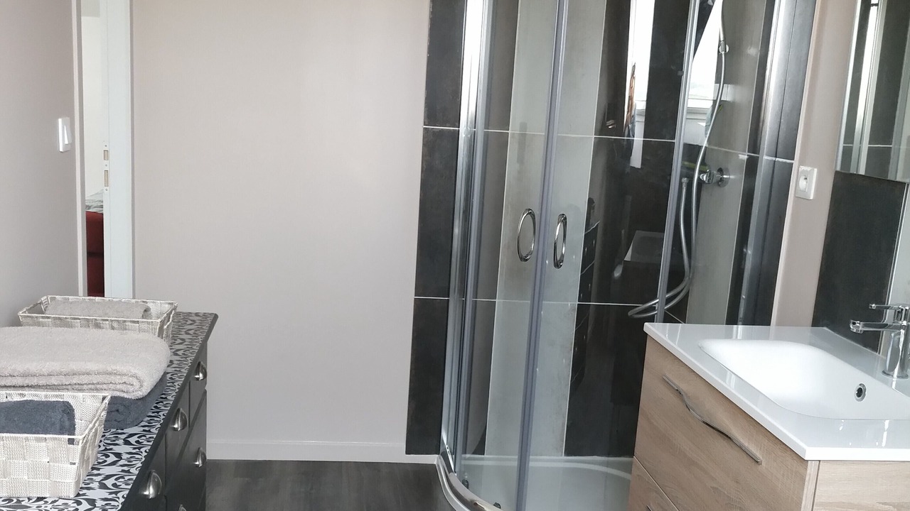Photo of Bathroom in Bieville-Beuville