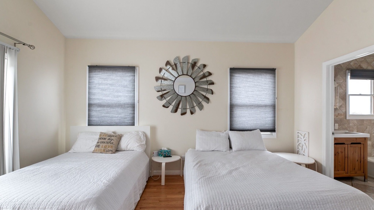 Photo of Bedroom in Ocean Beach