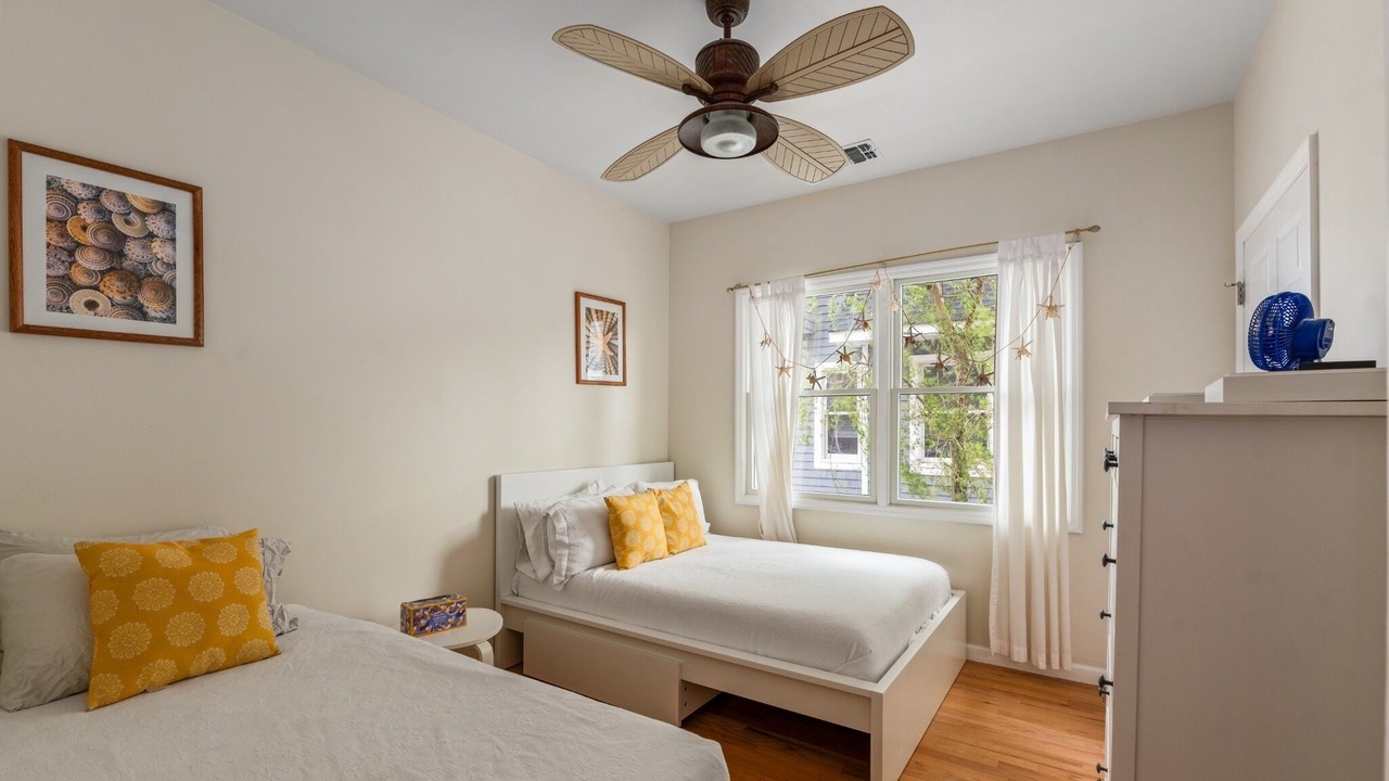 Photo of Bedroom in Ocean Beach