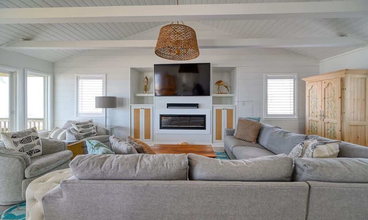 Photo of Bedroom in Village of Stump Sound