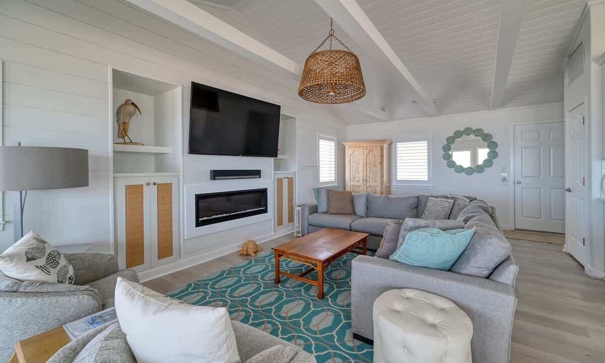 Photo of Bedroom in Village of Stump Sound