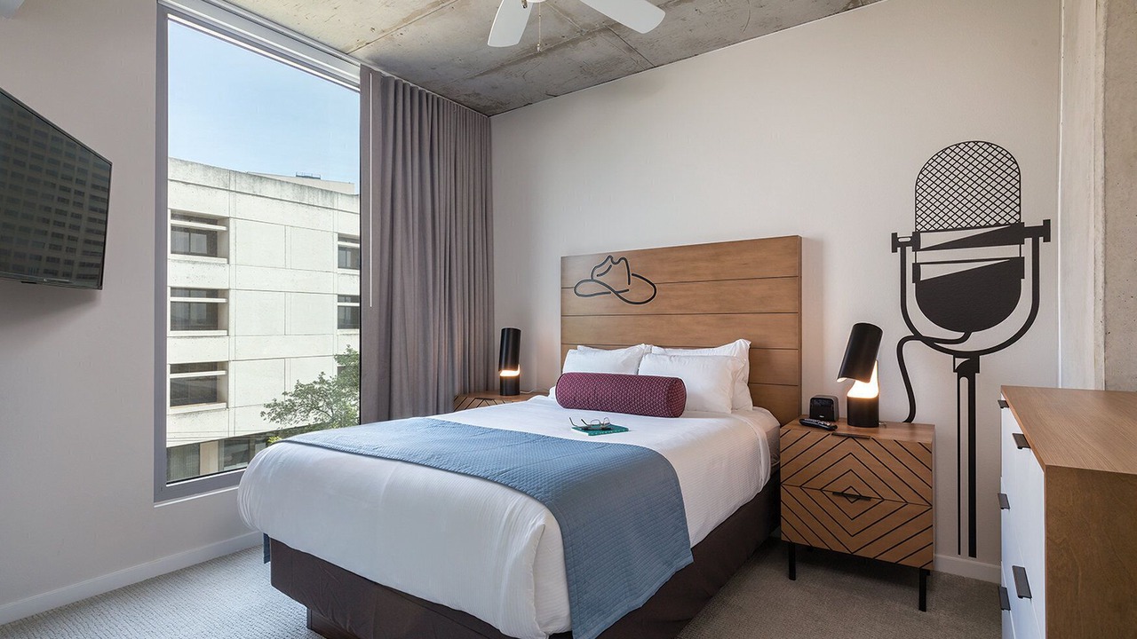 Photo of Bedroom in Civic District