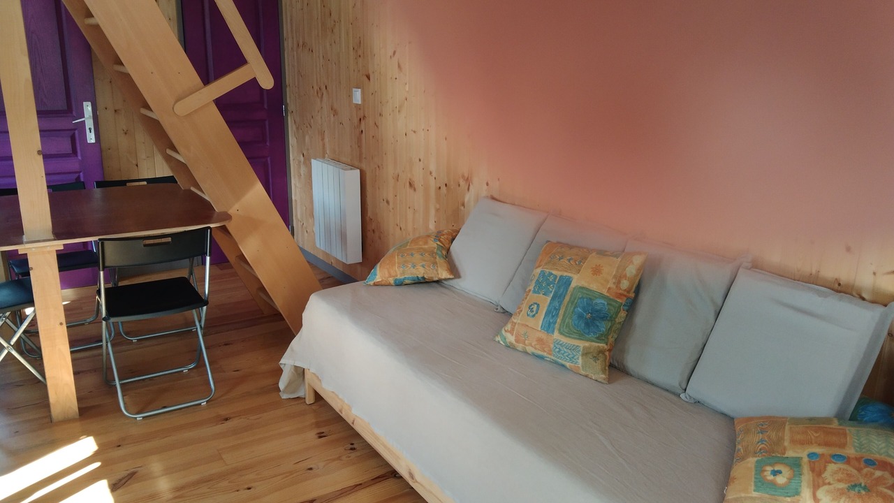 Photo of Livingroom in Theys