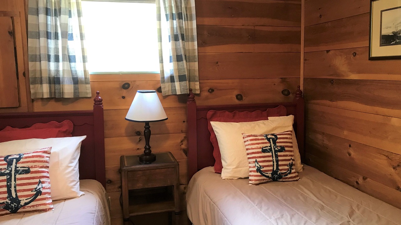 Photo of Bedroom in South Addison