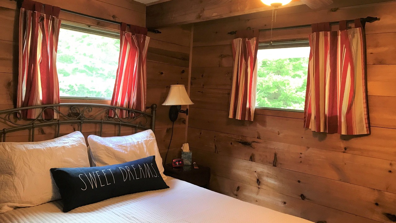 Photo of Bedroom in South Addison