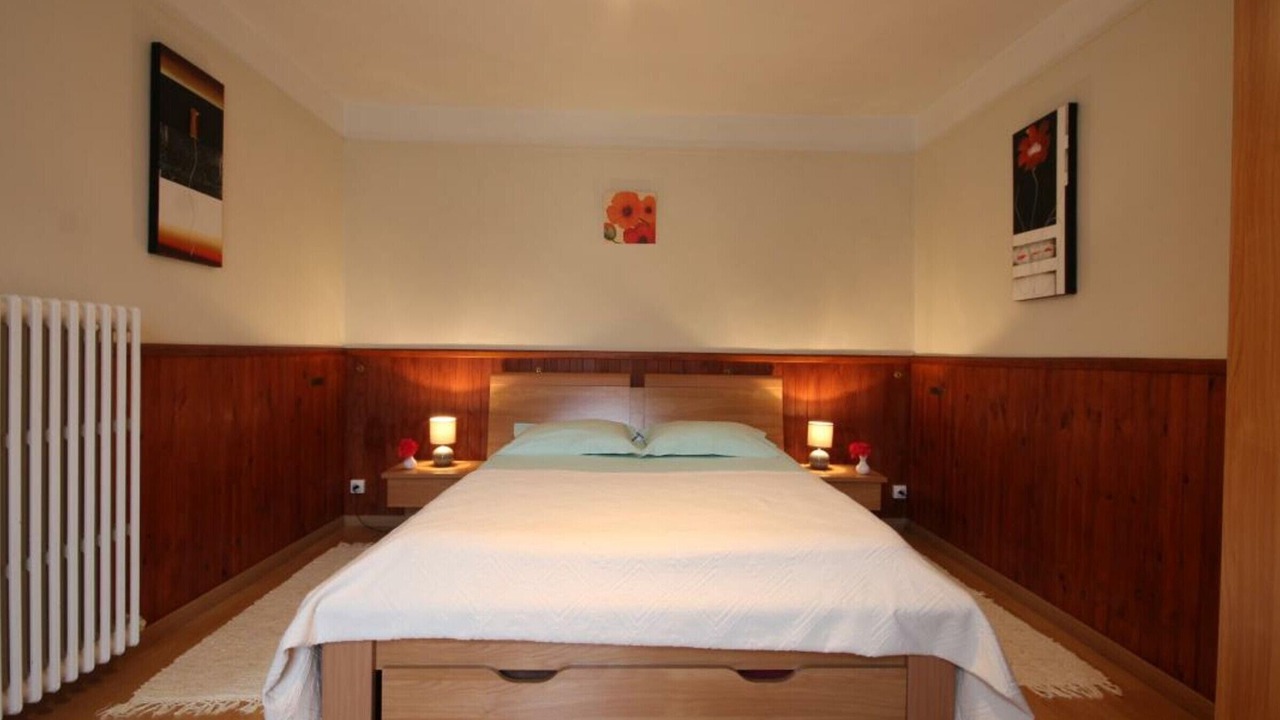 Photo of Bedroom in Boischampre