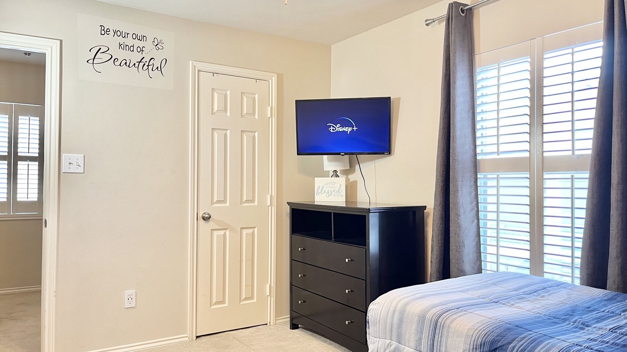 Photo of Bedroom in Greater East End