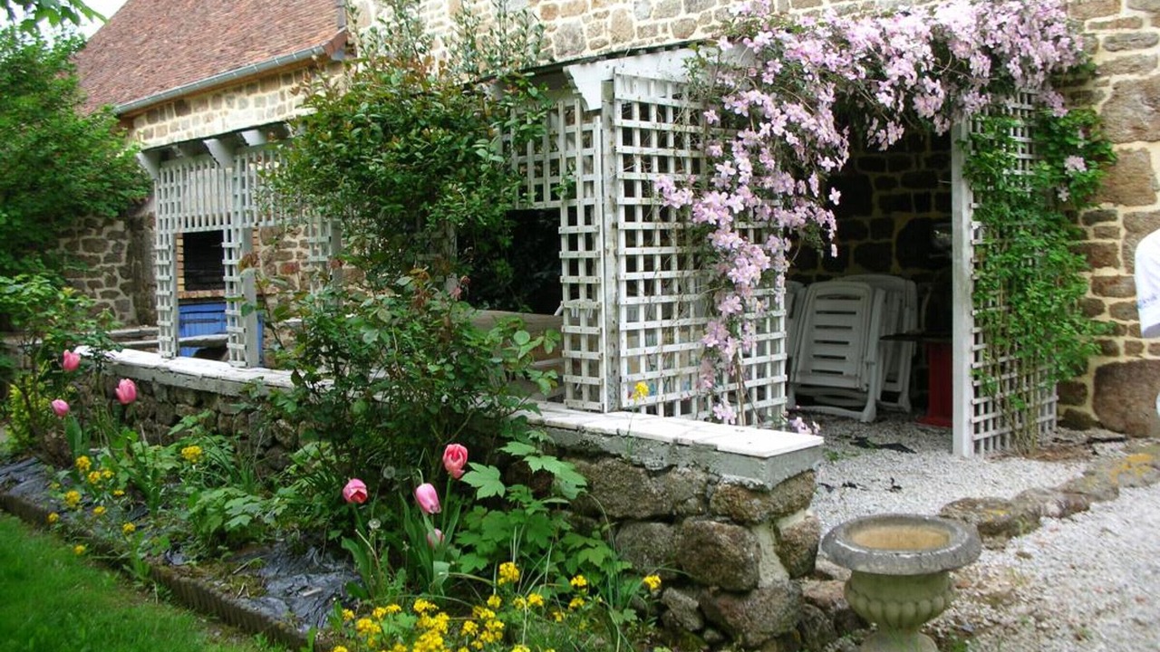 Photo of Outdoor in Saint-Bomer-les-Forges