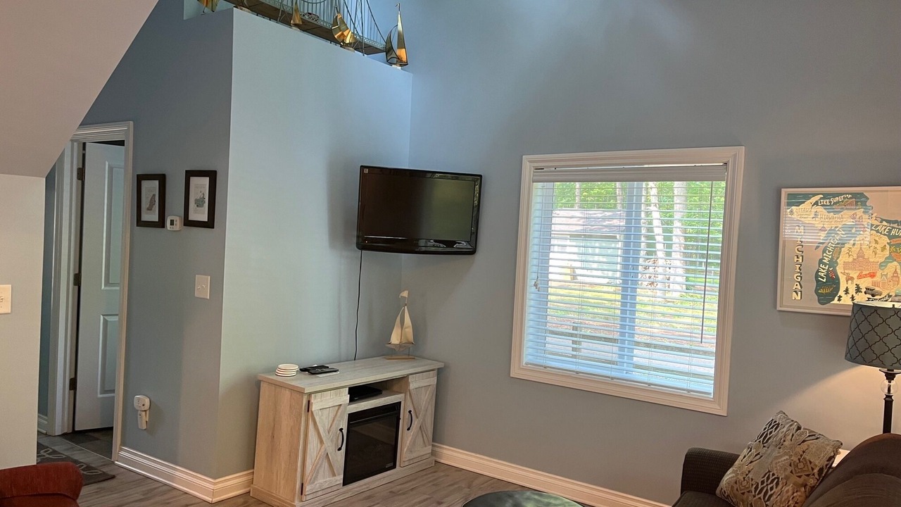 Photo of Livingroom in Caseville