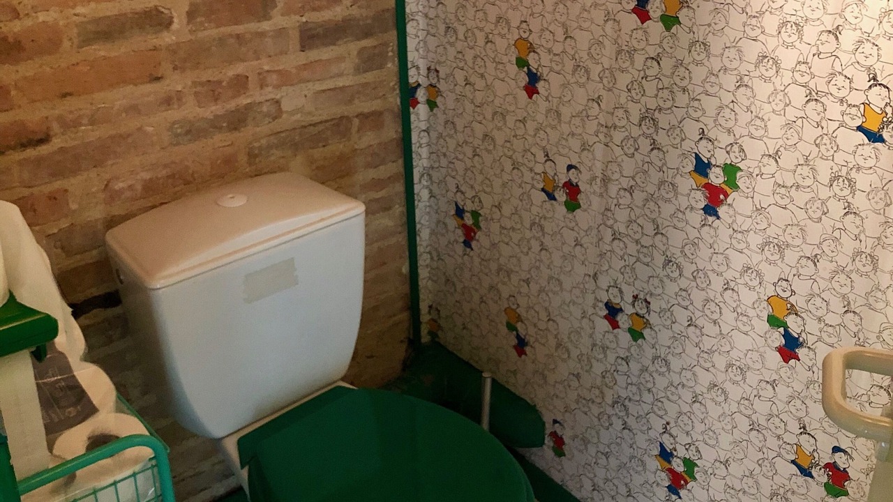 Photo of Bathroom in Nyoiseau