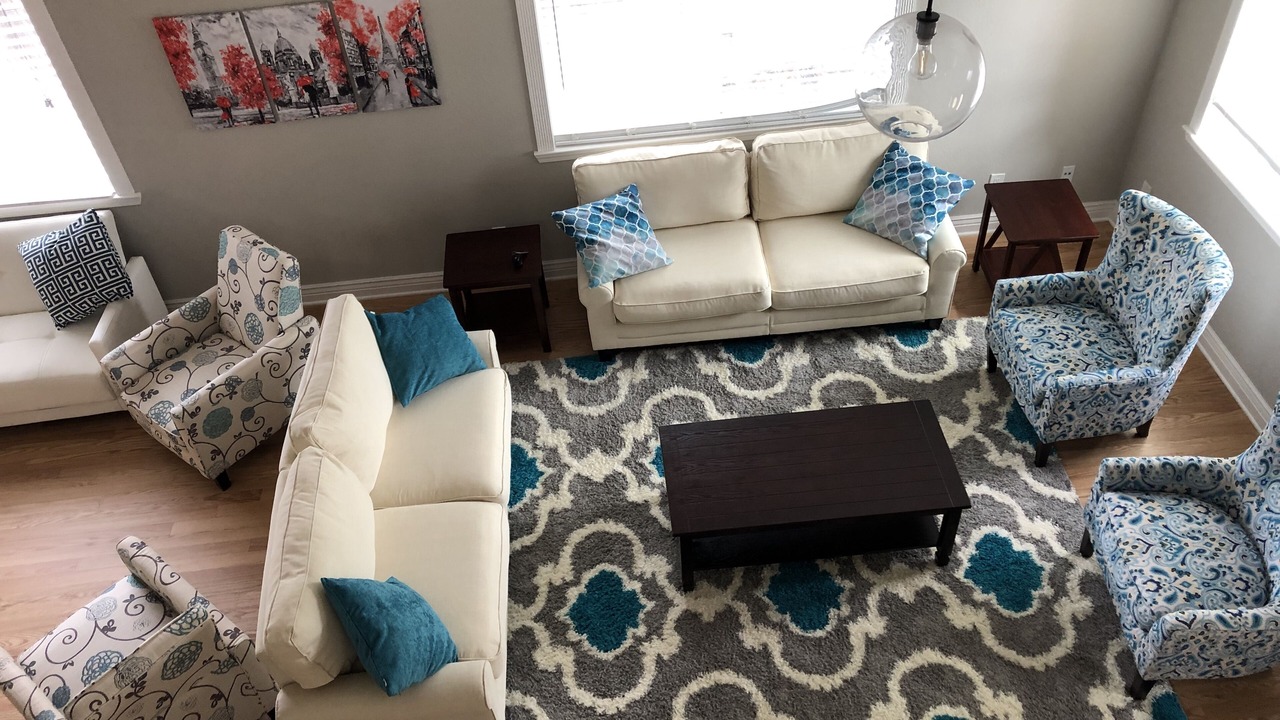 Photo of Livingroom in East Palo Alto