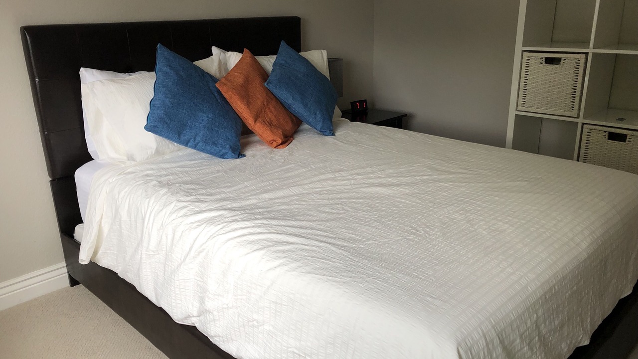 Photo of Bedroom in East Palo Alto