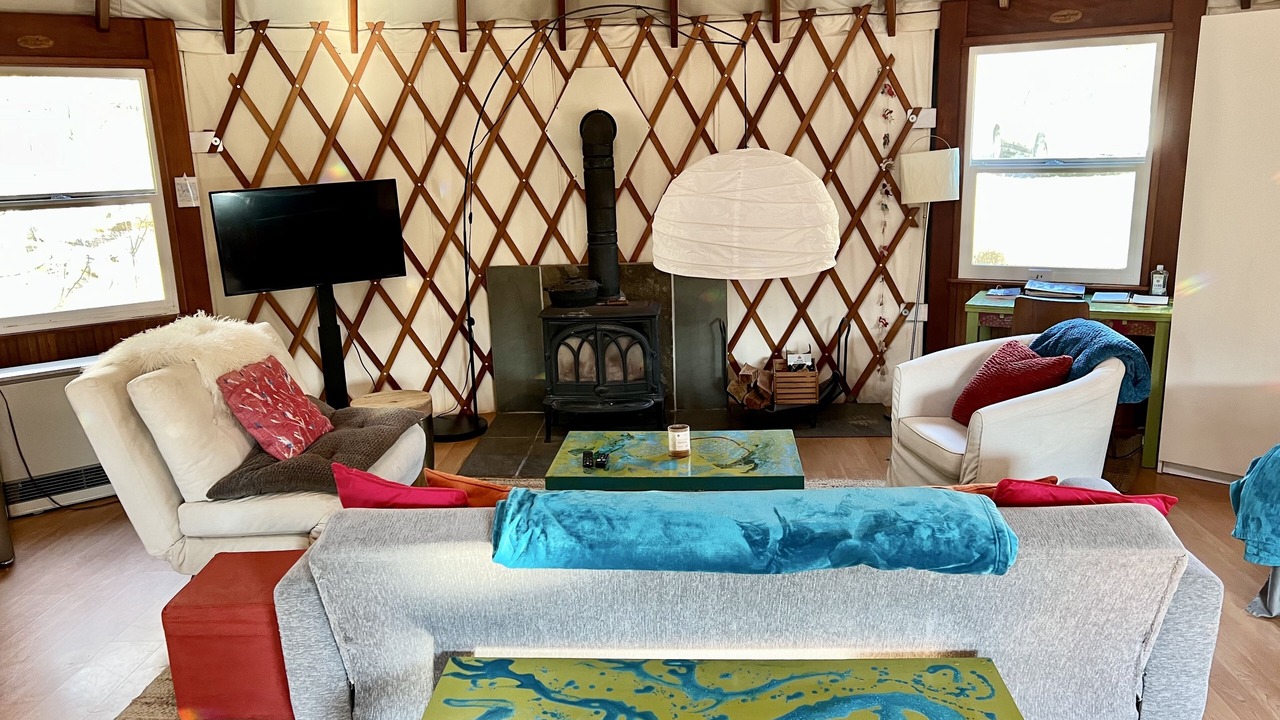 Photo of Livingroom in Ulster Park