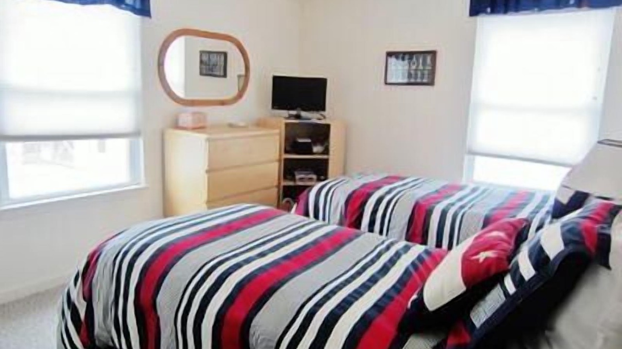Photo of Bedroom in Townsend's Inlet