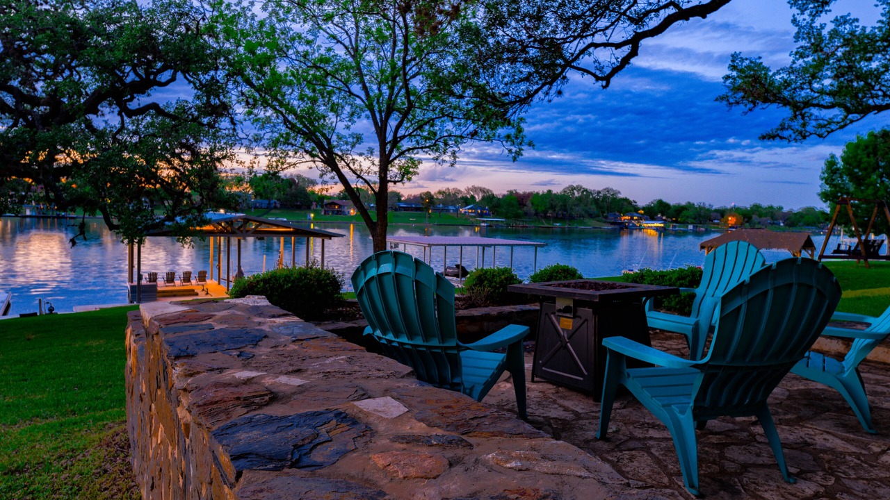 Photo of Outdoor in Kingsland
