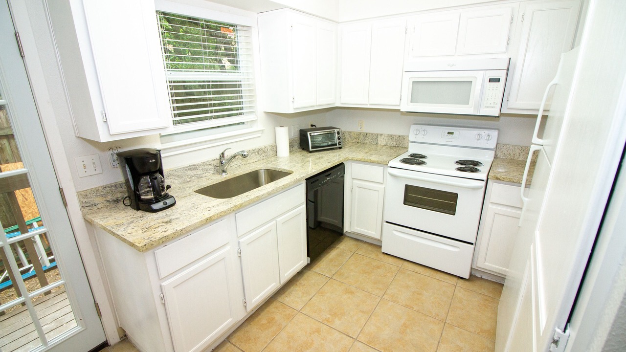 Photo of Kitchen in Balcones Village