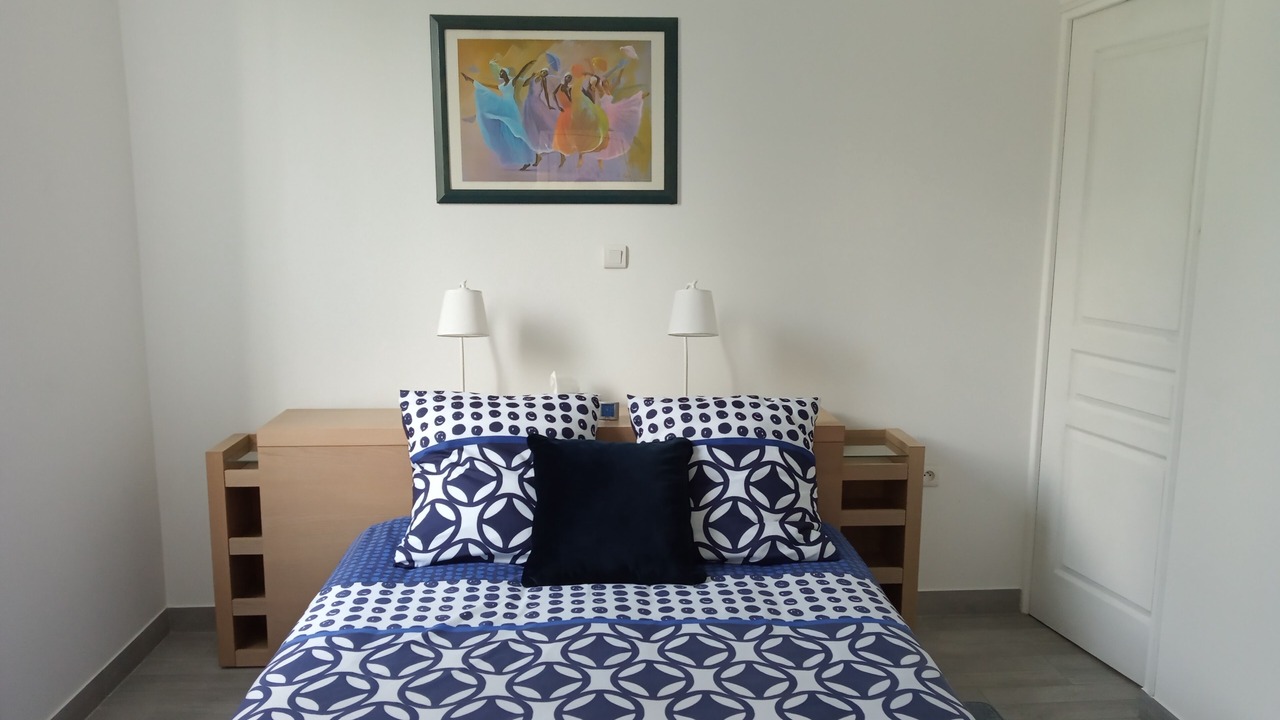 Photo of Bedroom in Saint-Fargeau-Ponthierry