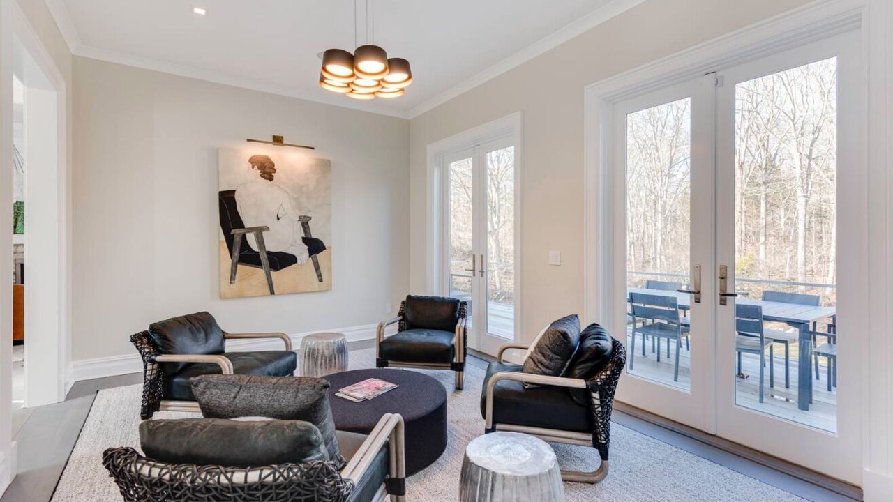 Photo of Others in Bridgehampton