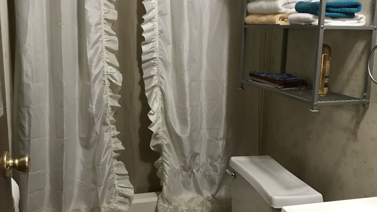 Photo of Bathroom in Hemphill