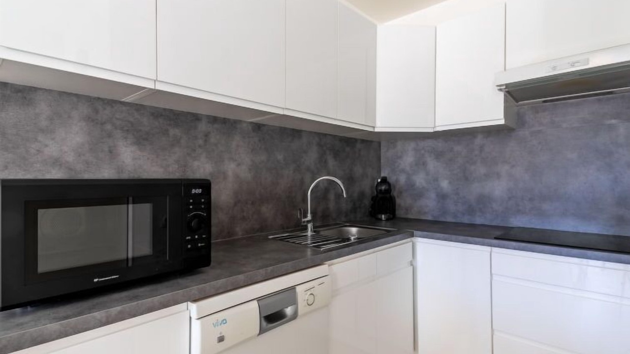 Photo of Bedroom in Le Lavandou