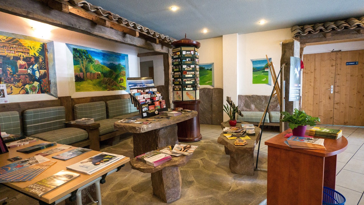 Photo of Others in Bidart