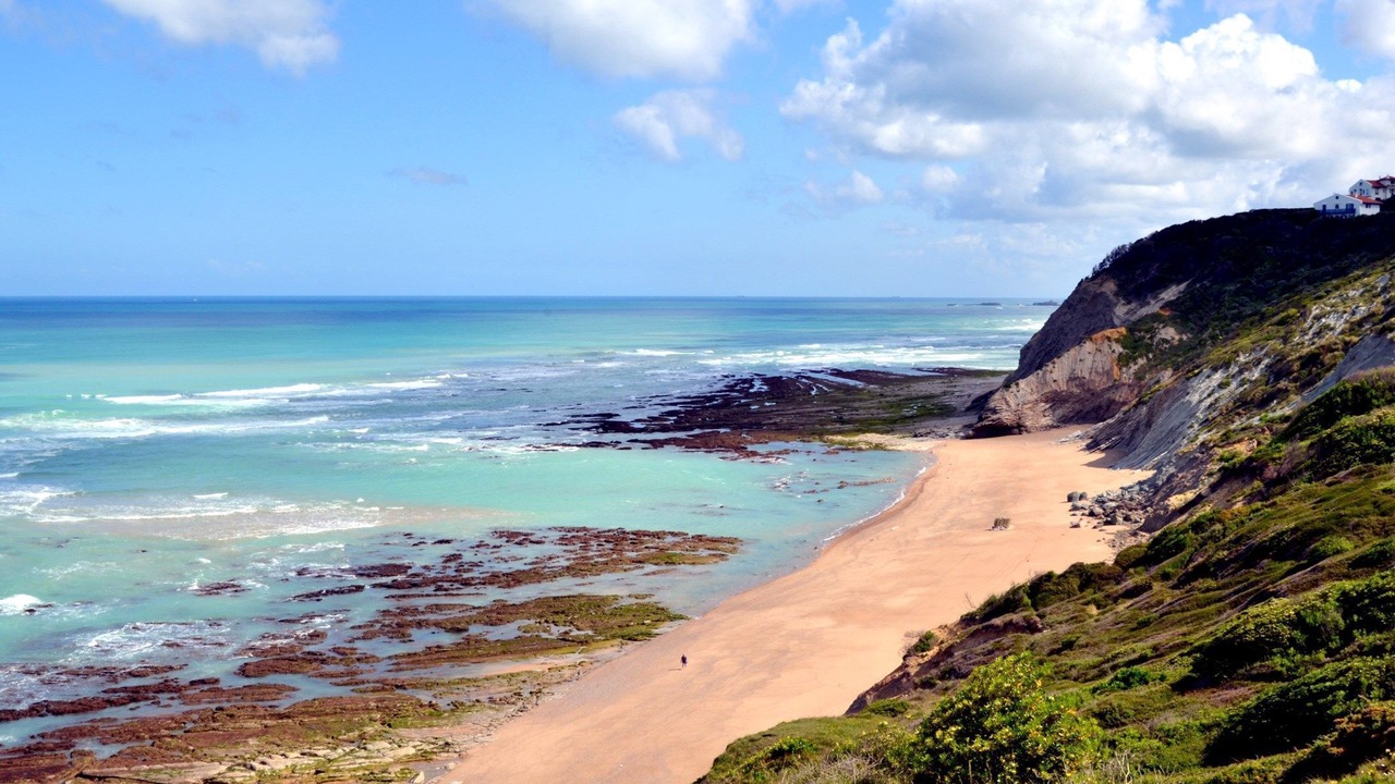 Photo of Others in Bidart