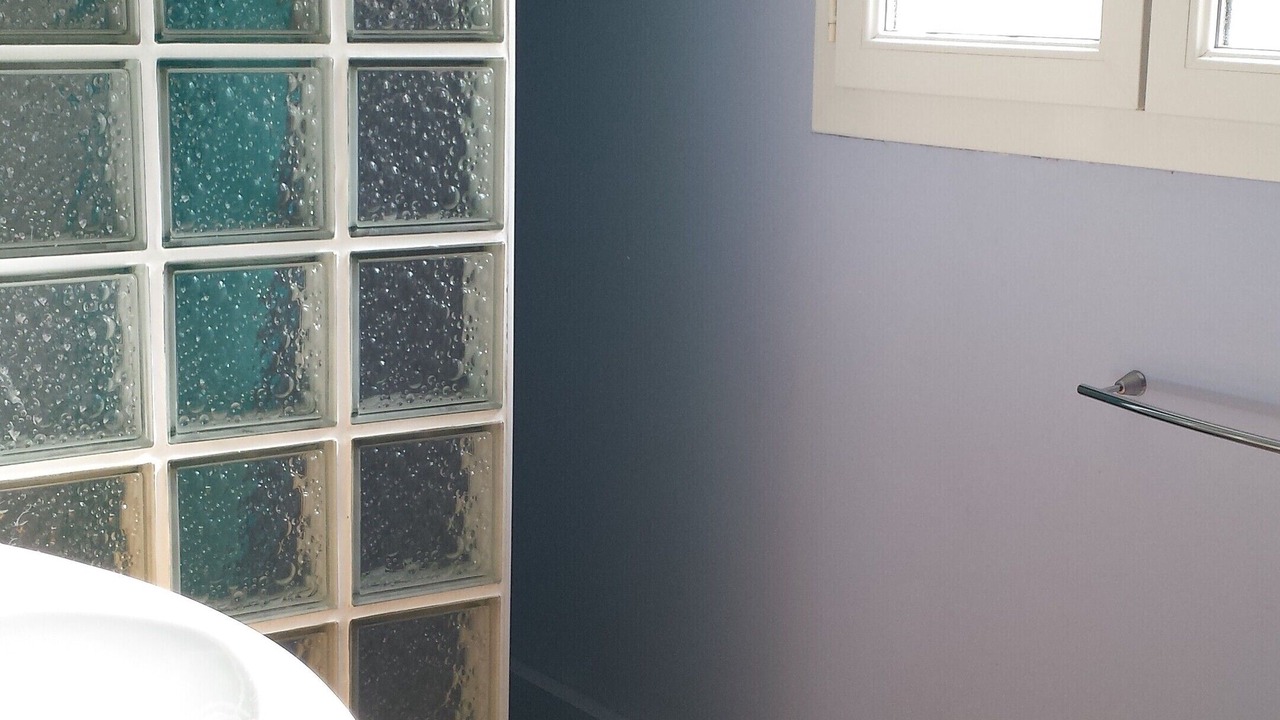 Photo of Bathroom in Cournonterral