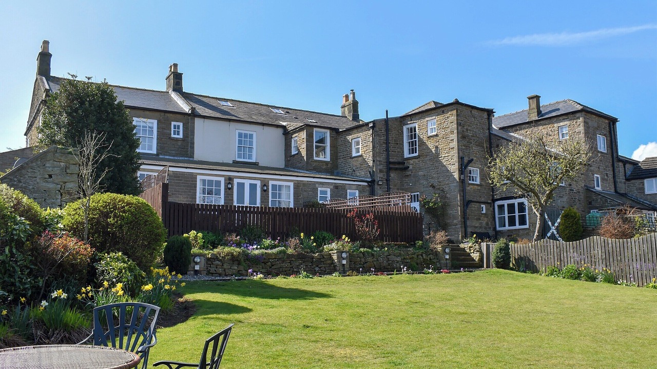 Photo of Others in Sneaton