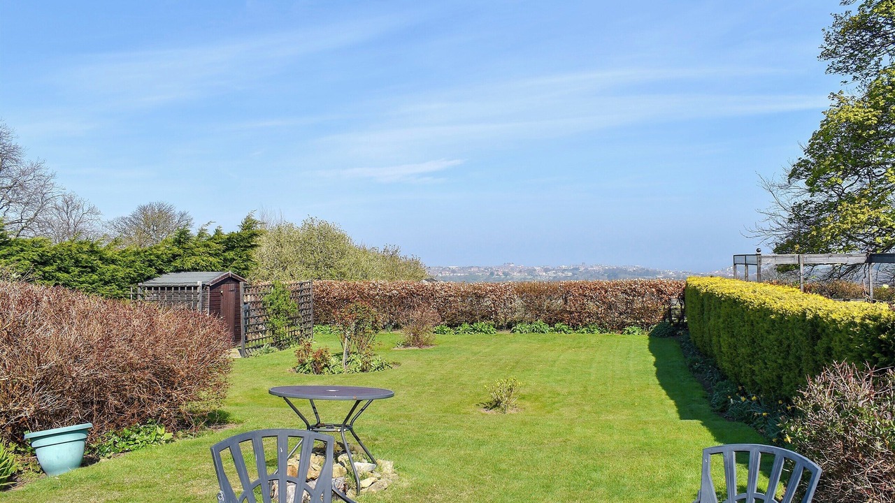 Photo of Outdoor in Sneaton