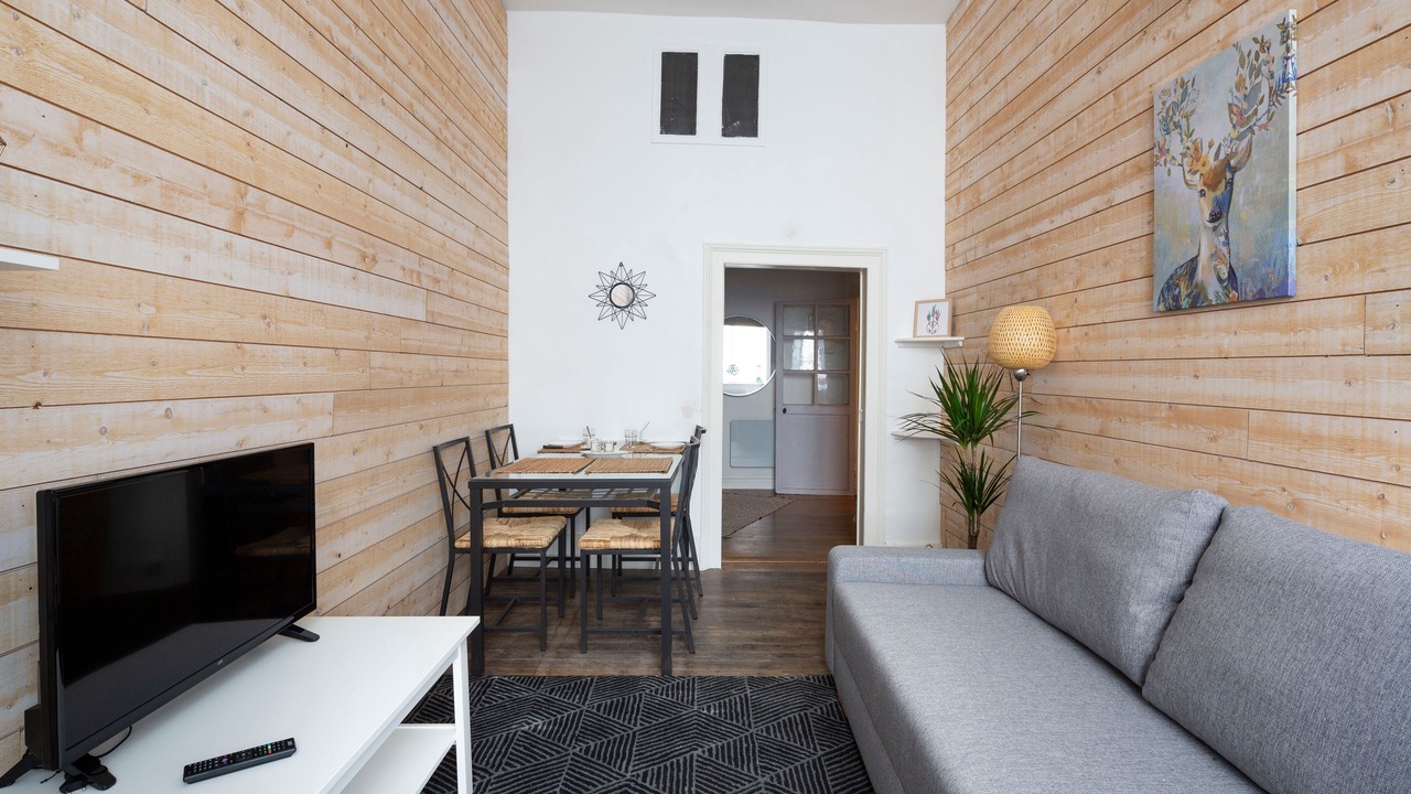 Photo of Livingroom in Centre