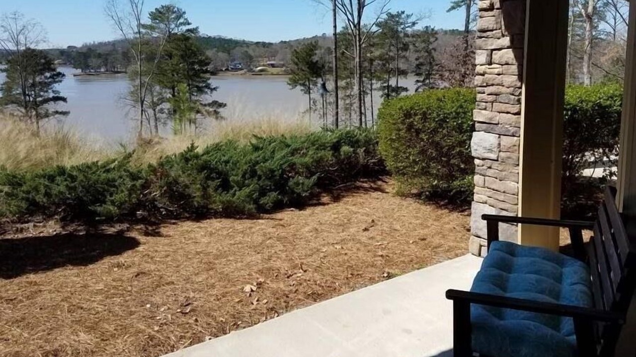 Photo of Patio Balcony in Talladega