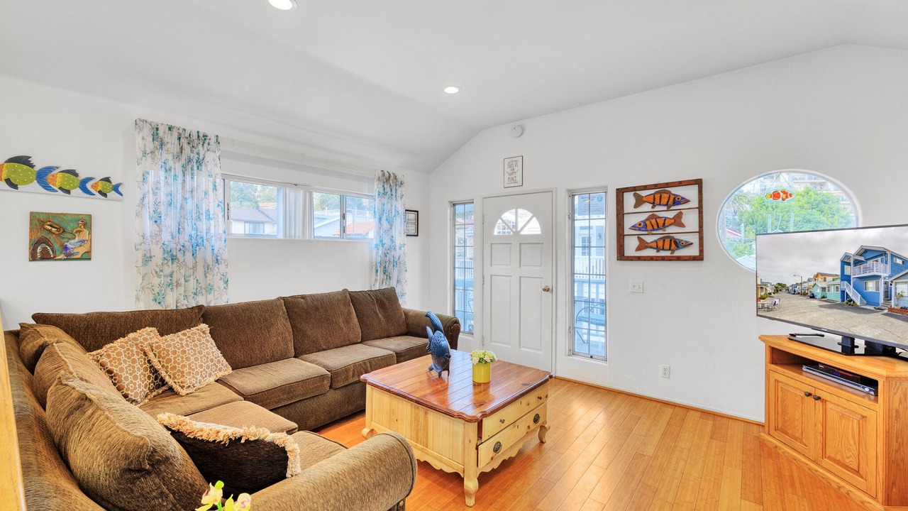 Photo of Livingroom in Avalon