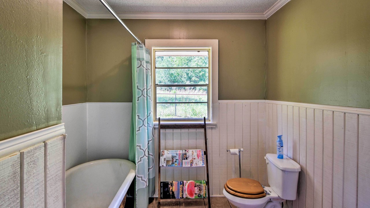 Photo of Bathroom in Clinton