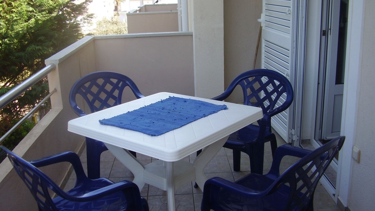 Photo of Outdoor in Nin