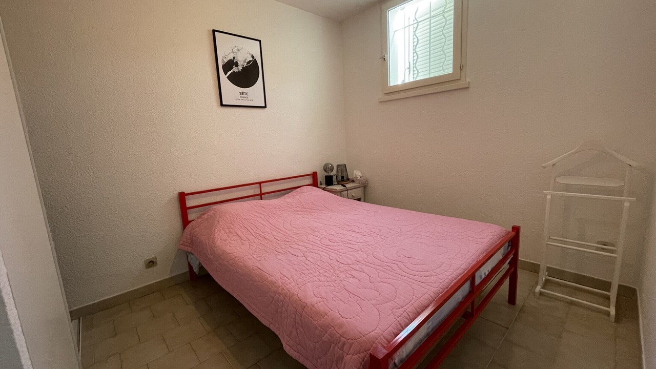 Photo of Bedroom in Sete
