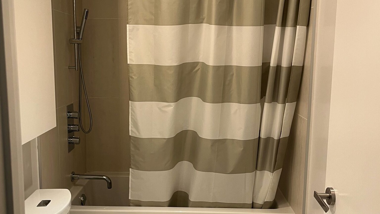 Photo of Bathroom in Bay Cloverhill