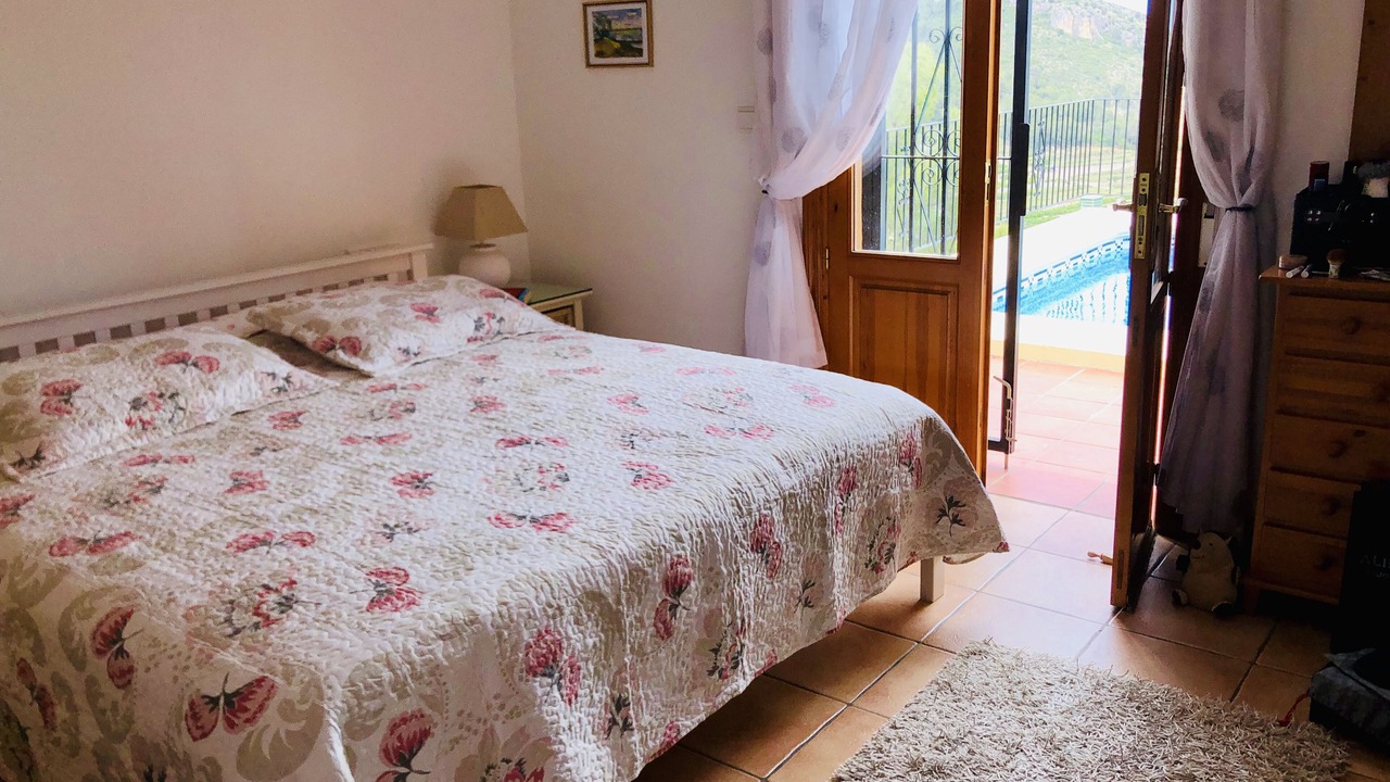 Photo of Bedroom in Adsubia