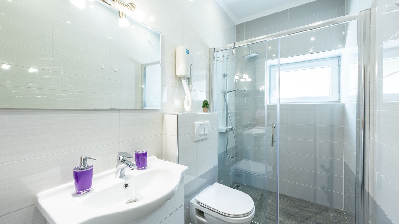 Photo of Bathroom in Gornji Kono