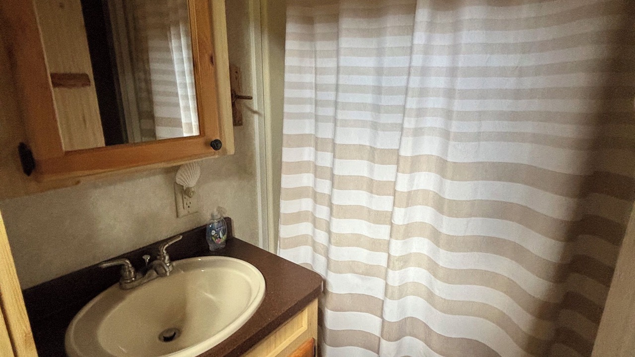 Photo of Bathroom in Valois