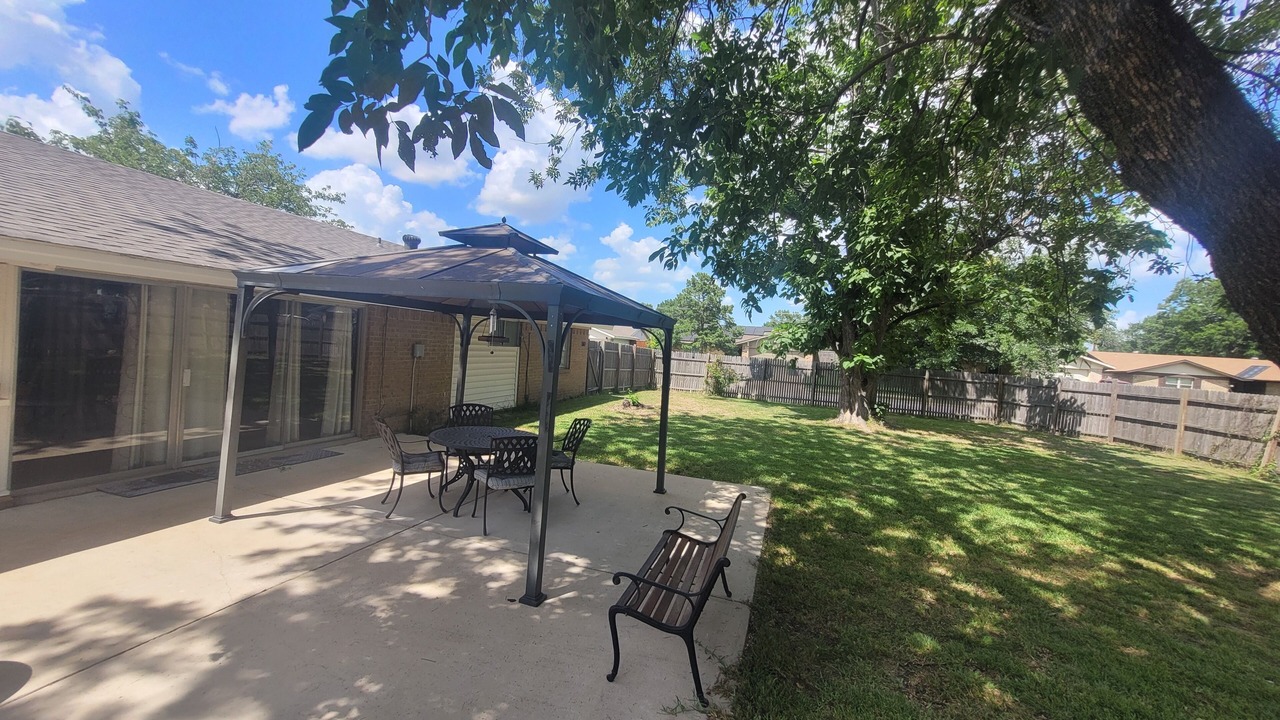 Photo of Outdoor in Garland