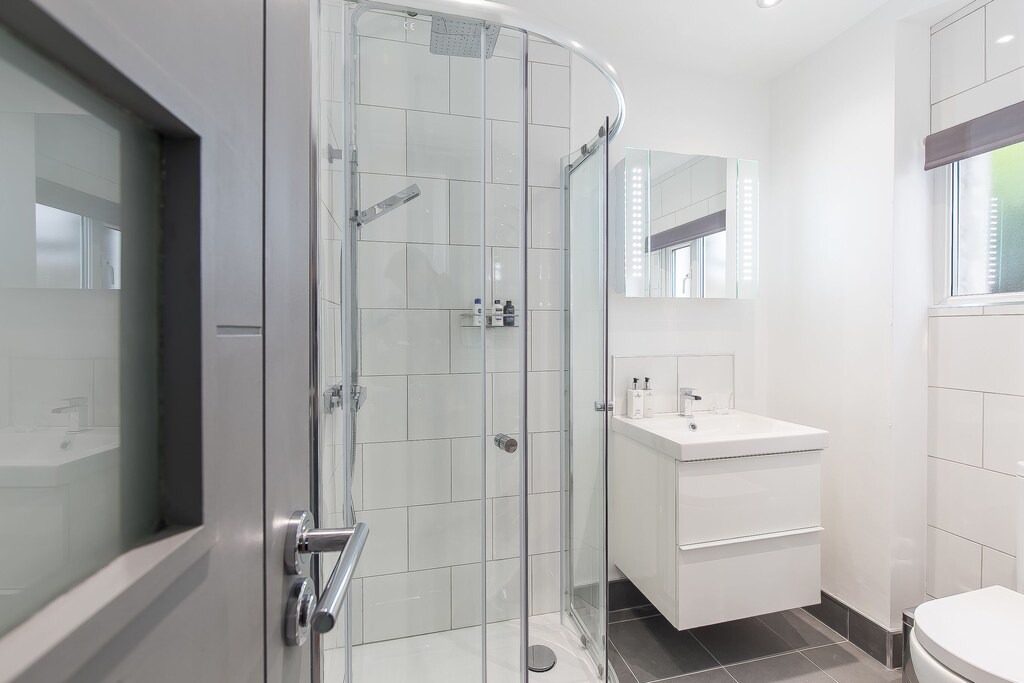 Photo of Bathroom in West Ham