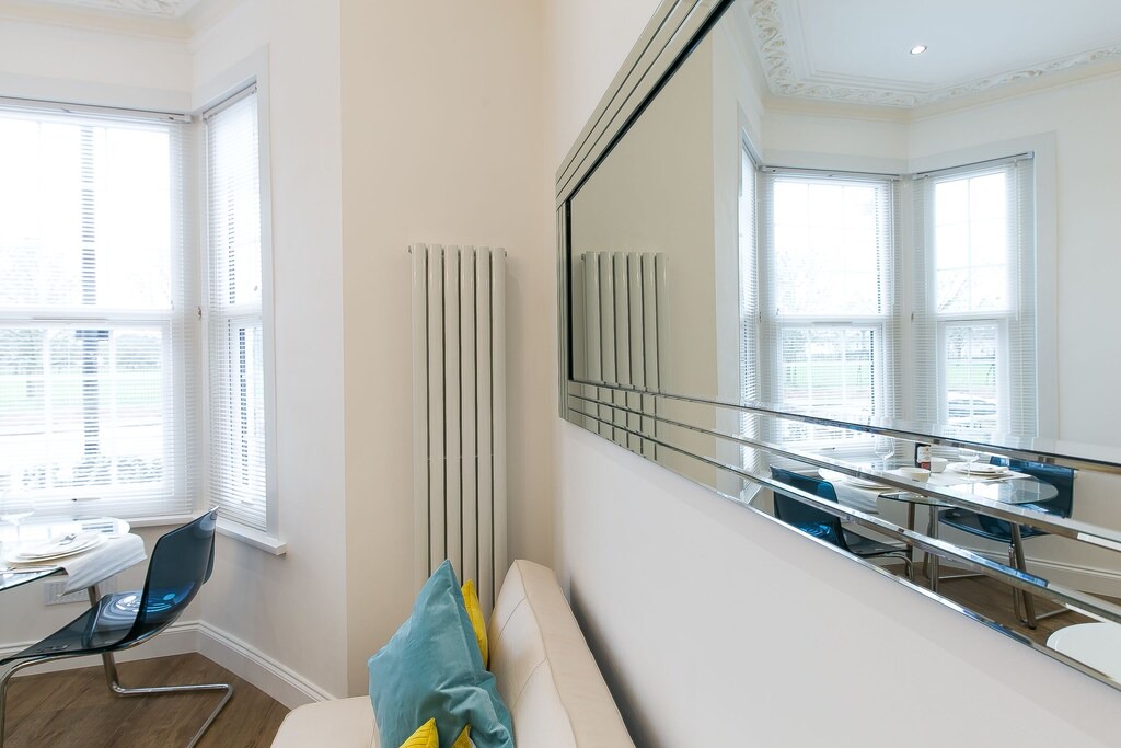 Photo of Others in West Ham