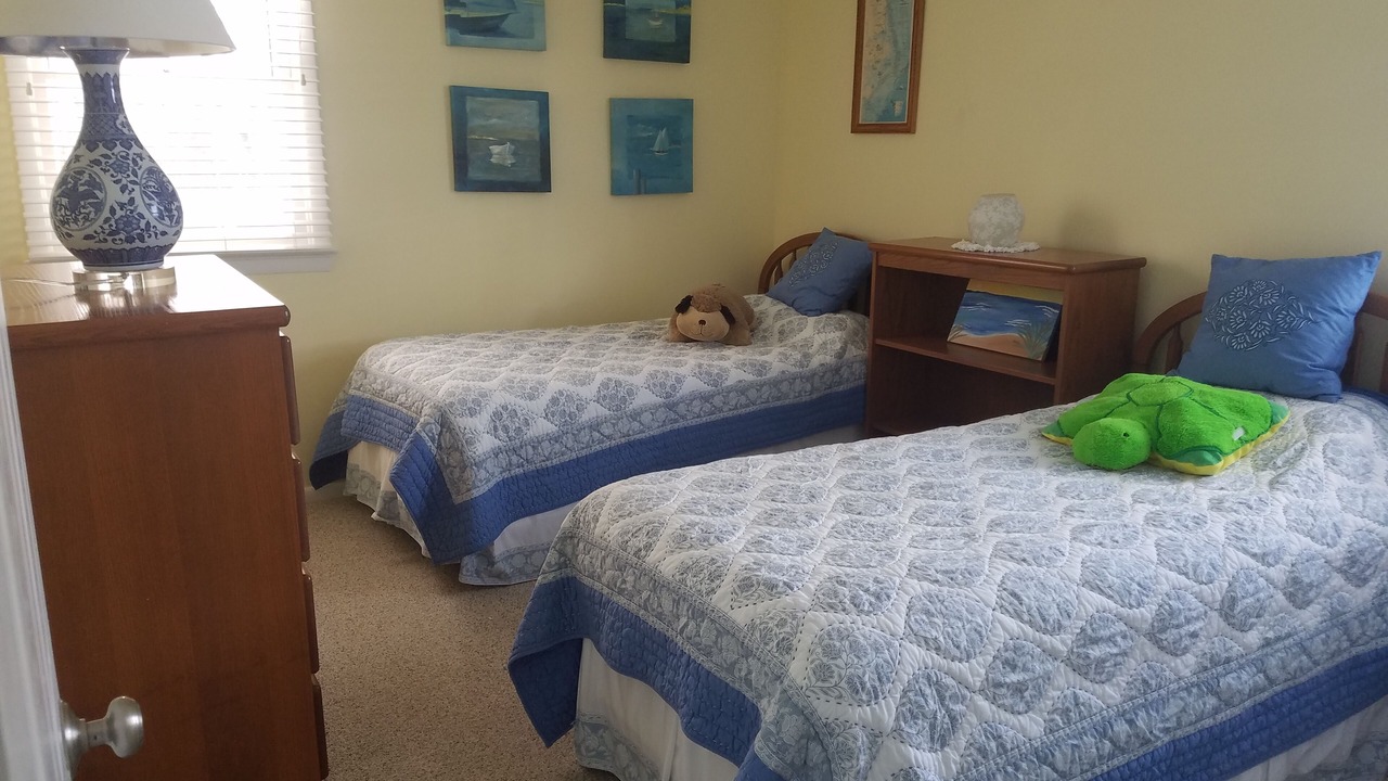 Photo of Bedroom in Avalon