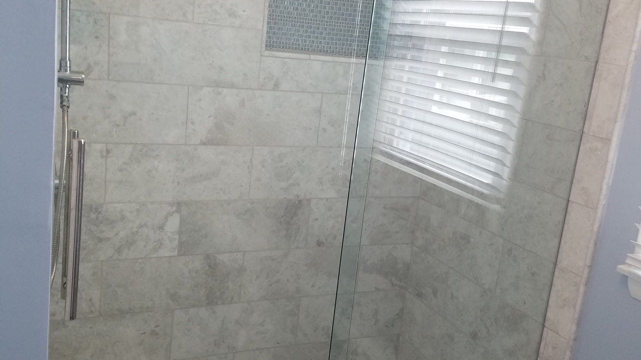 Photo of Bathroom in Avalon