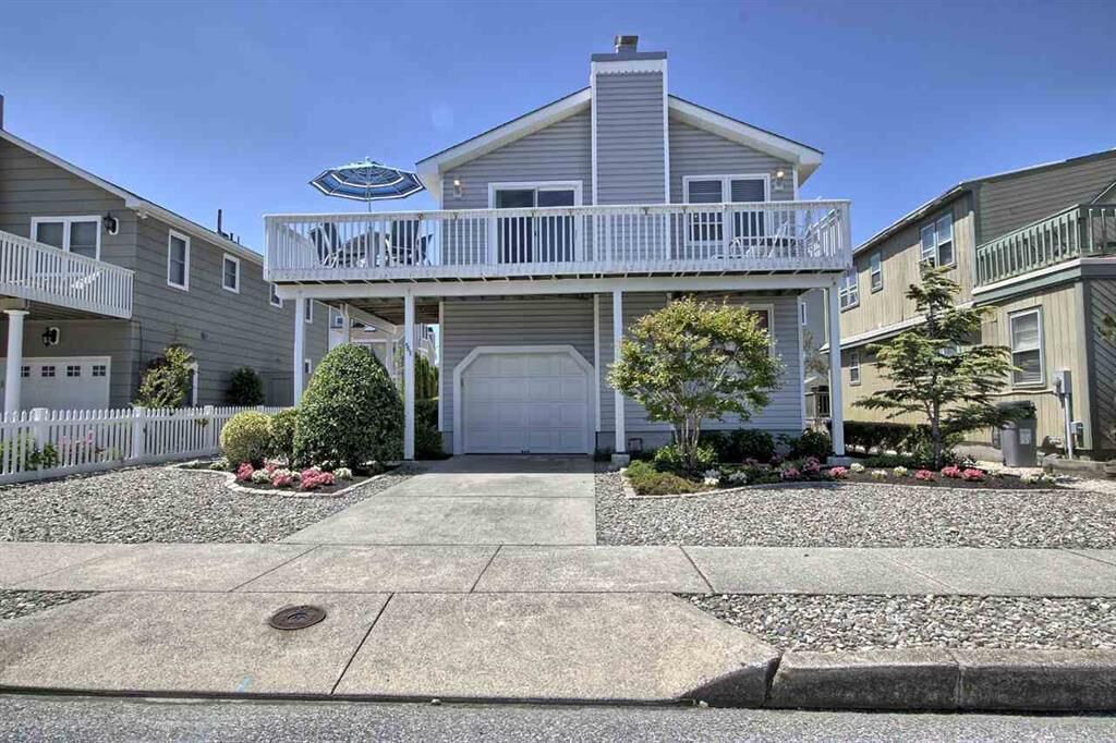 Photo of Outdoor in Avalon