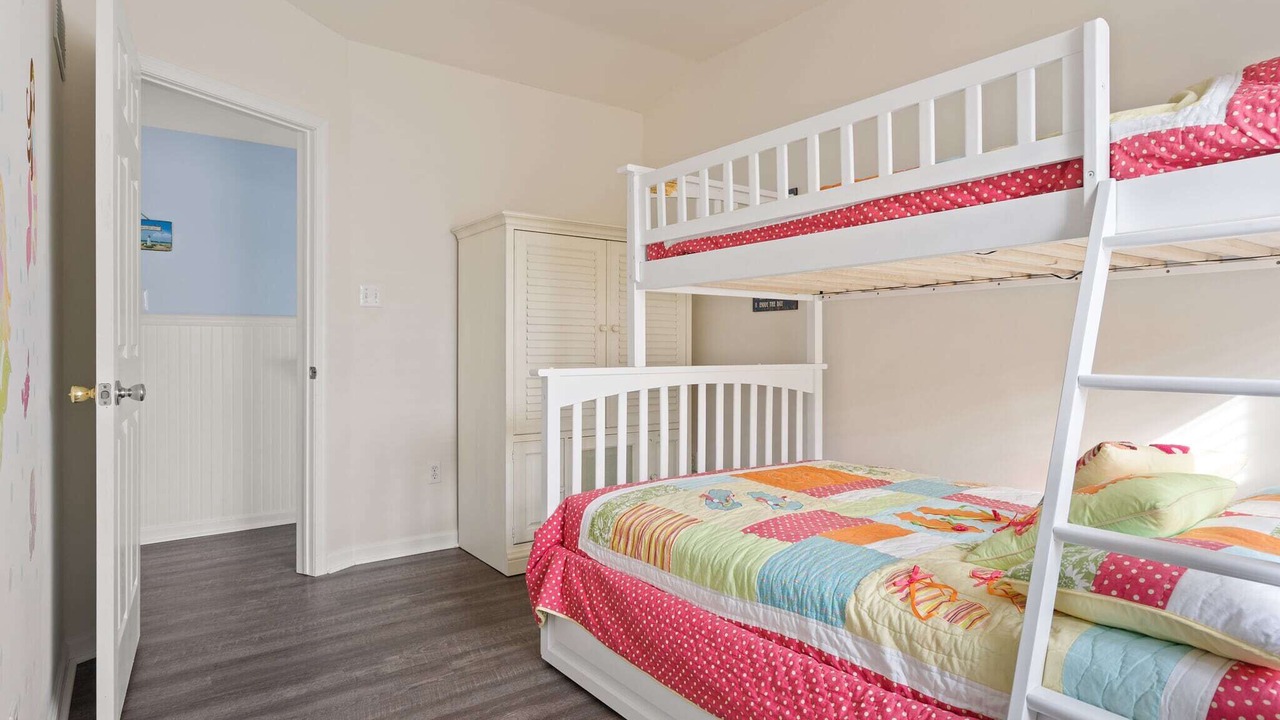 Photo of Bedroom in Sea Isle City