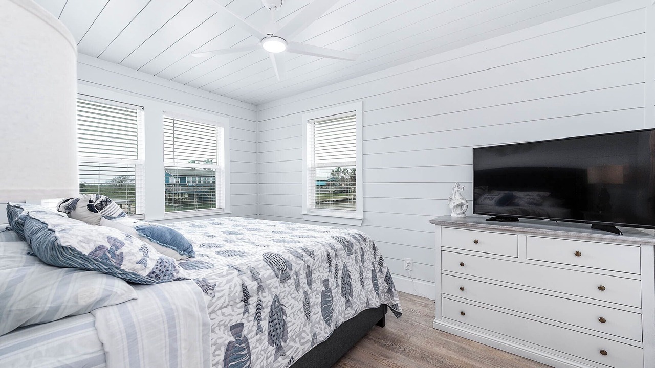 Photo of Bedroom in Cedar Lane