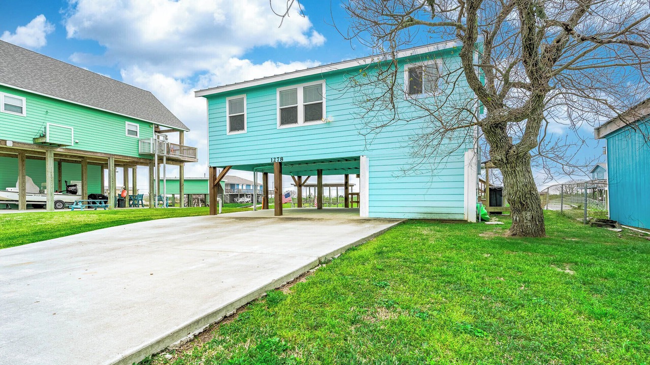 Photo of Outdoor in Cedar Lane