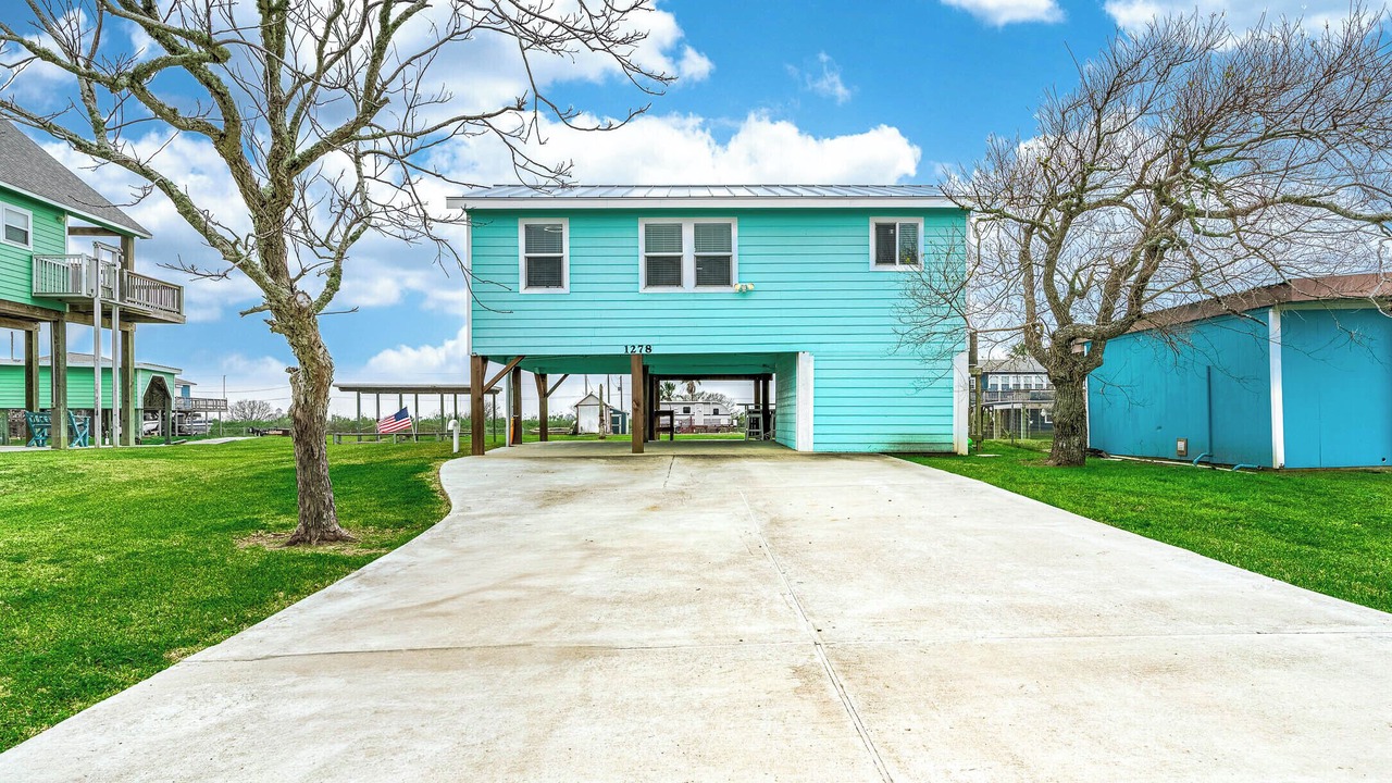 Photo of Outdoor in Cedar Lane