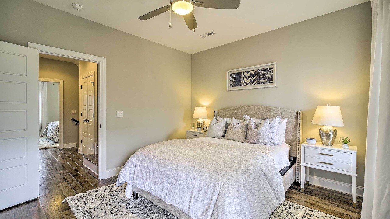 Photo of Bedroom in Downtown Chattanooga